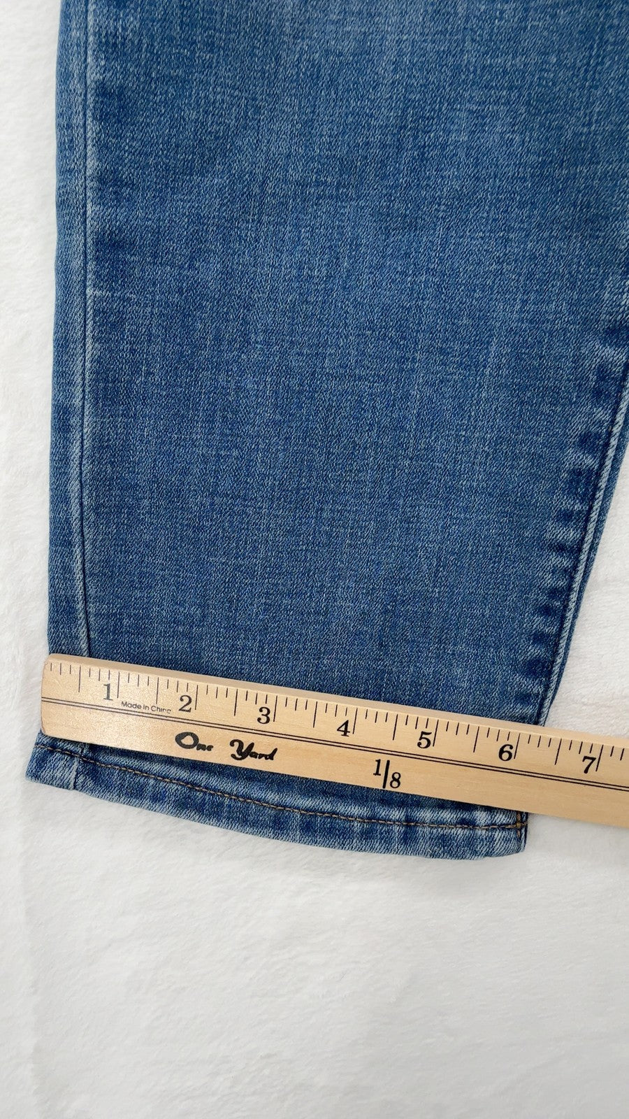 Levi's 311 Shaping Skinny Capri Jeans 27 Womens Light Blue Levis