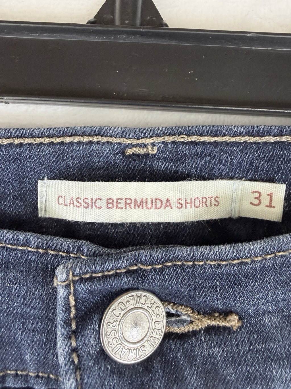 Levis Classic Bermuda Shorts 31 Womens Blue Denim