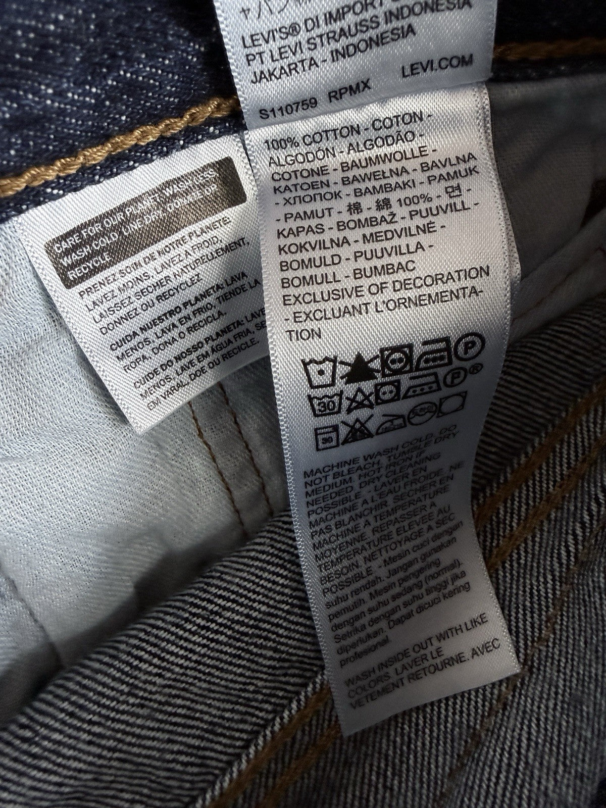 Levis 501 Jeans Mens Button Fly 30x32  Dark Blue Straight Leg