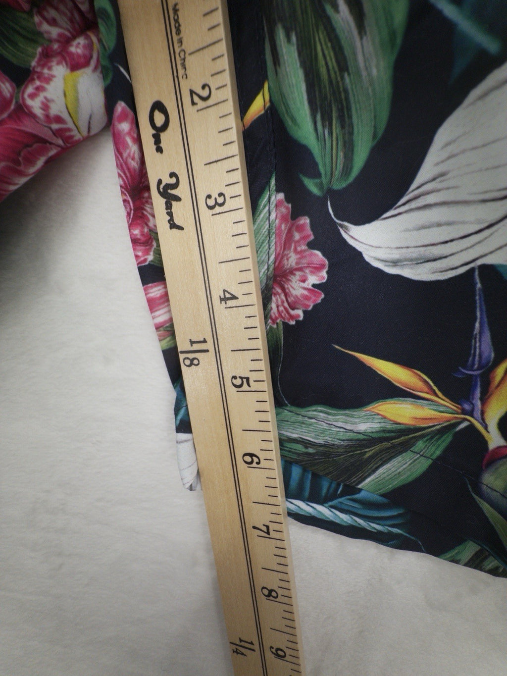 Blue Wave Swim Trunks XXL Mens Black Floral Swimsuit Mesh Lined 6.5” New NWT