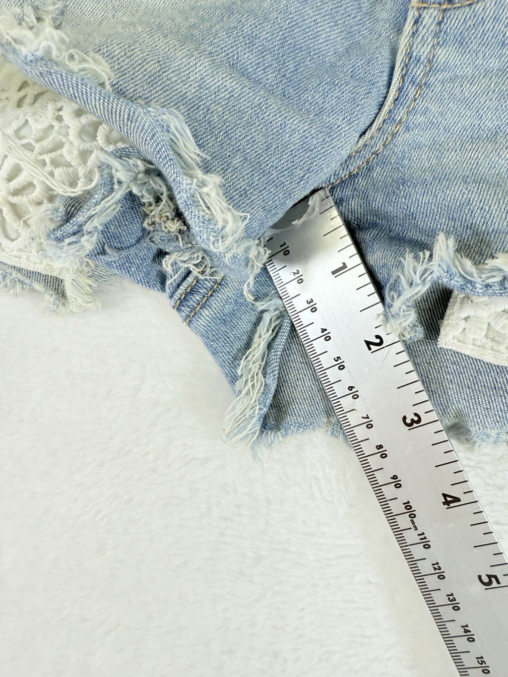 American Eagle High Rise Shortie 6 Shorts Womens Light Blue Denim Short