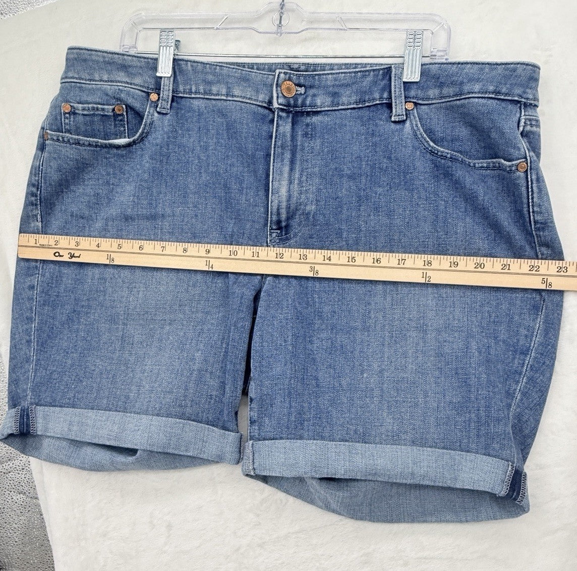 Talbots Girlfriend Denim Shorts 16W Petite Jean Blue Roll Hem 16WP Womens