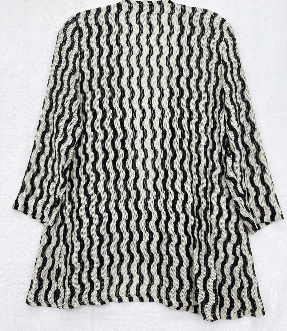 Chicos Travelers Size 1 Cardigan Sweater Medium Open Knit 3/4 Sleeve Womens