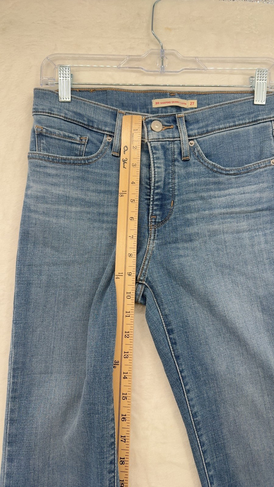 Levi's 311 Shaping Skinny Capri Jeans 27 Womens Light Blue Levis