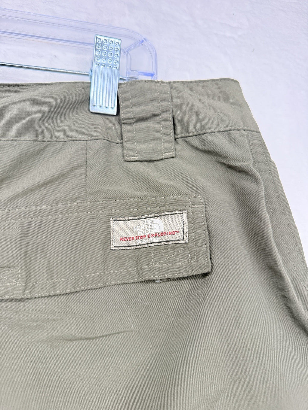 The North Face Hiking Shorts 14 Womens Olive Green Utility Nylon 6”