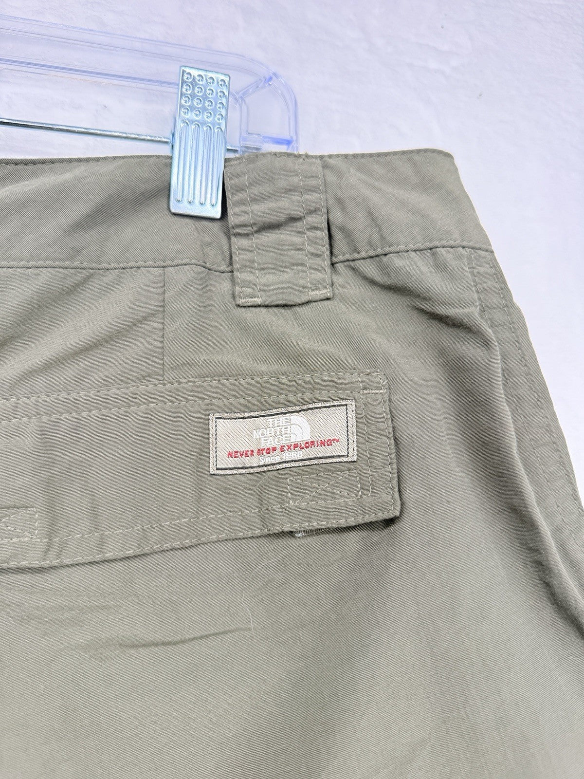 The North Face Hiking Shorts 14 Womens Olive Green Utility Nylon 6”
