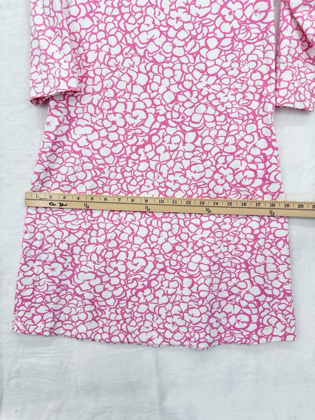 Mahi Gold Dress Small Pink Print Shift 3/4 Sleeve Nylon Stretch Womens
