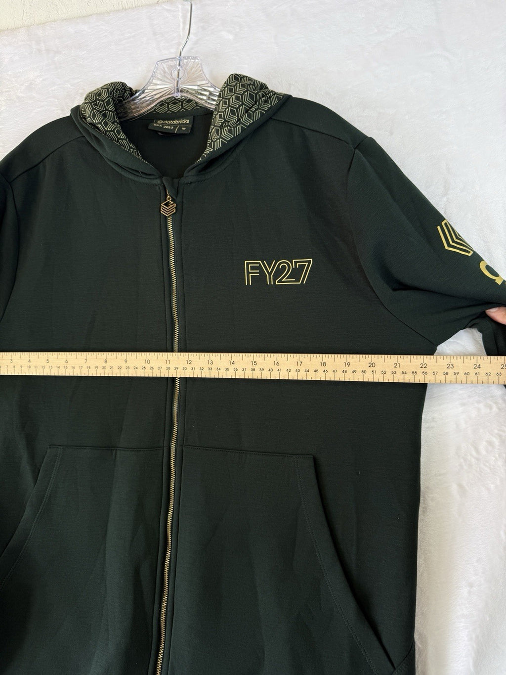 Databricks Medium Green Gold Full Zip Hoodie Jacket Logo Tech Kickoff FY27