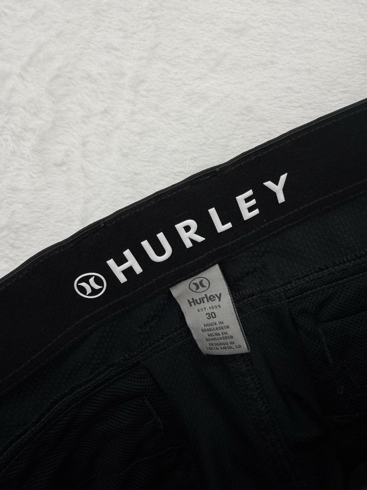 Hurley Men's Trek Hybrid Shorts 30 Black 9.5” Water Repellent Hiking