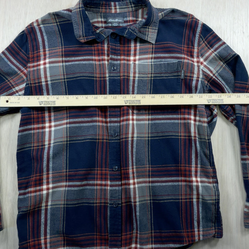Eddie Bauer Flannel Shirt XL Navy plaid 100% cotton chest pocket button front
