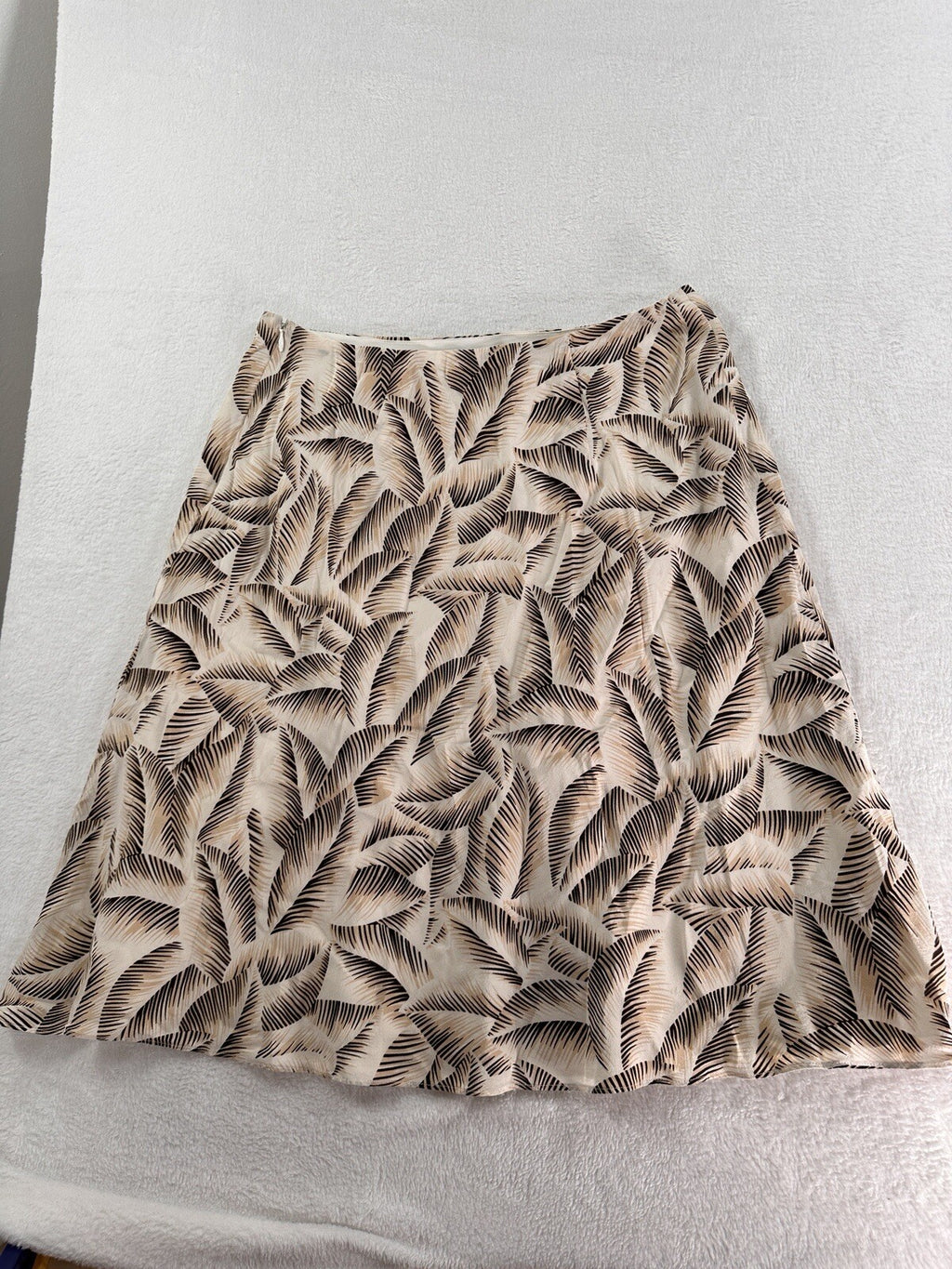 Ann Taylor Silk Skirt Size 4 Lined Tropical Print Knee Length A Line