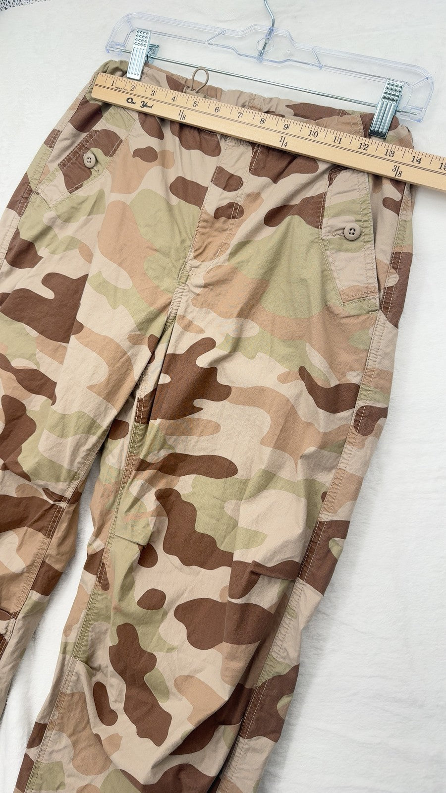 American Eagle Outfitters Drawstring Camo Cargo Jogger Pants Small Womens