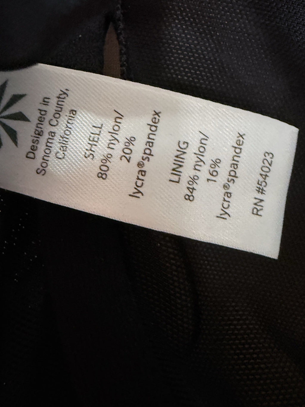 Athleta Swim Tankini Top 36B 36C Black White Swimsuit Scrunch Sides Laguna