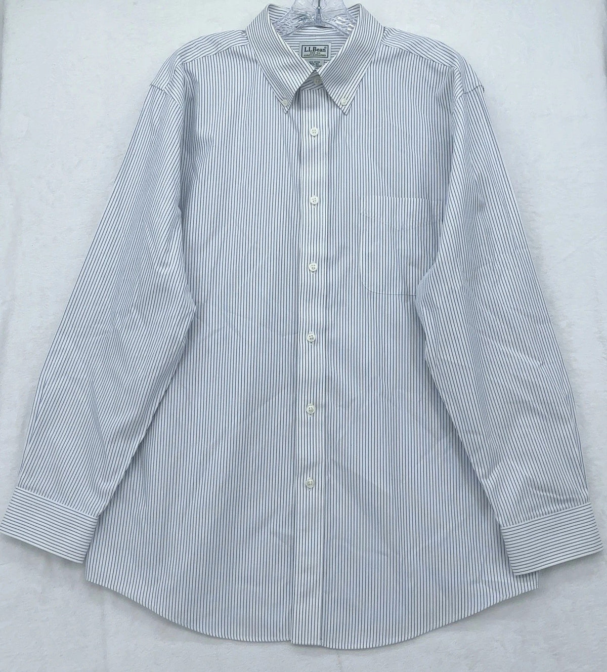 L.L.Bean Slightly Fitted Dress Shirt 16.5 33 Mens Long Sleeve White Blue striped