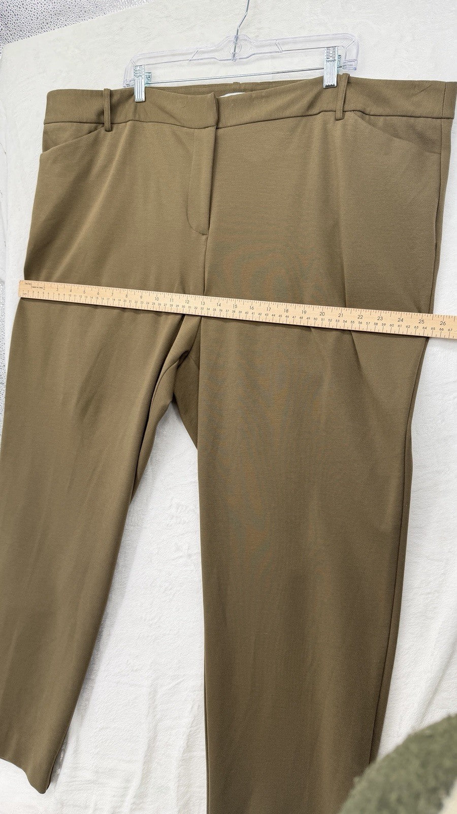 Liz Claiborne Emma Pants 24W Moss Green Plus Size Womens Slim Leg Ankle New NWT