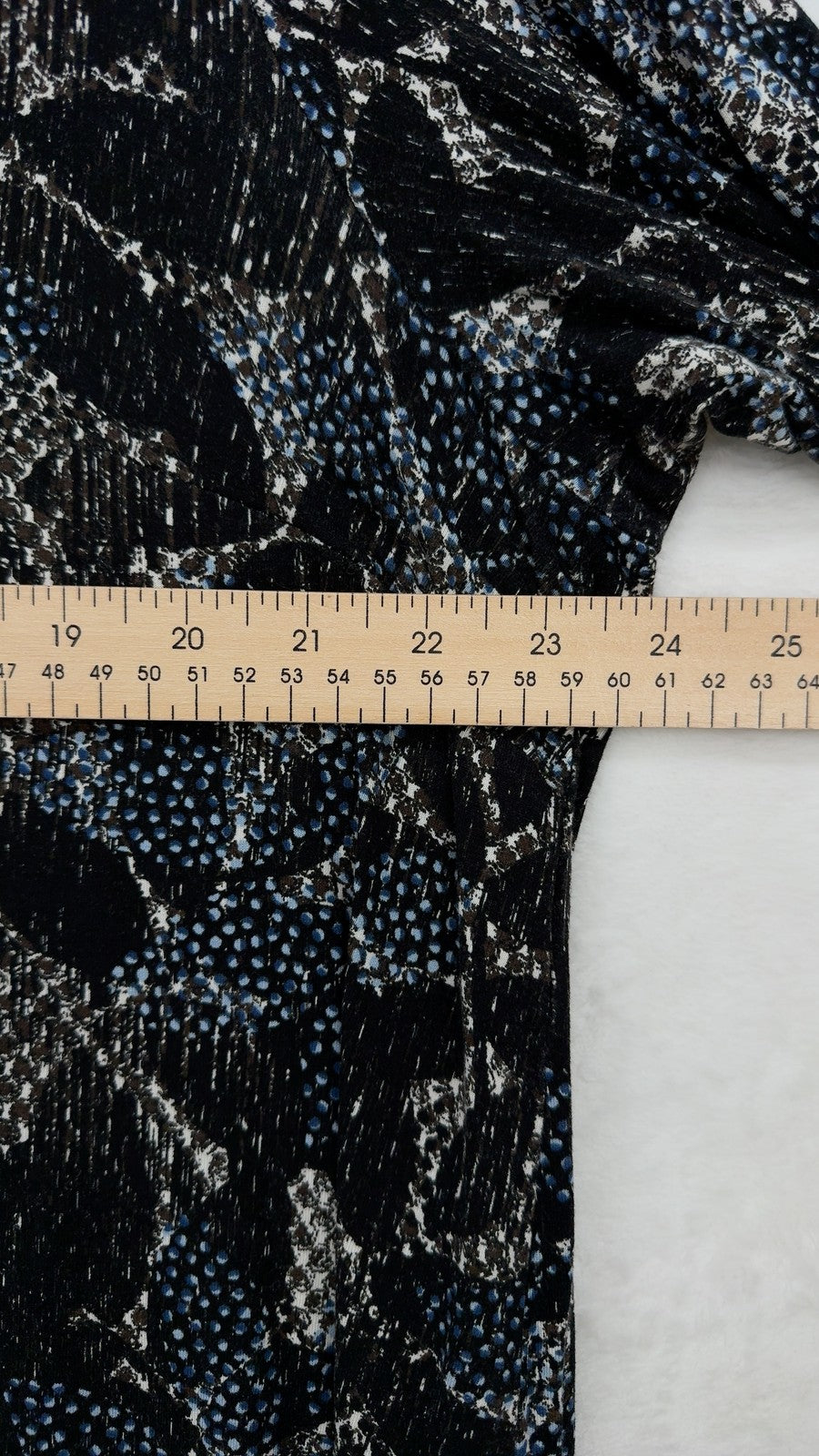 J Jill Wearever Top 2X Tunic Knit Womens Black Blue Floral 3/4 Sleeve V Back