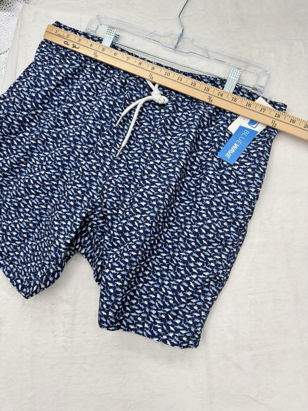 Blue Wave Swim Trunks XXL Mens Sharks Blue Swimsuit Mesh Lined 6.5” New NWT