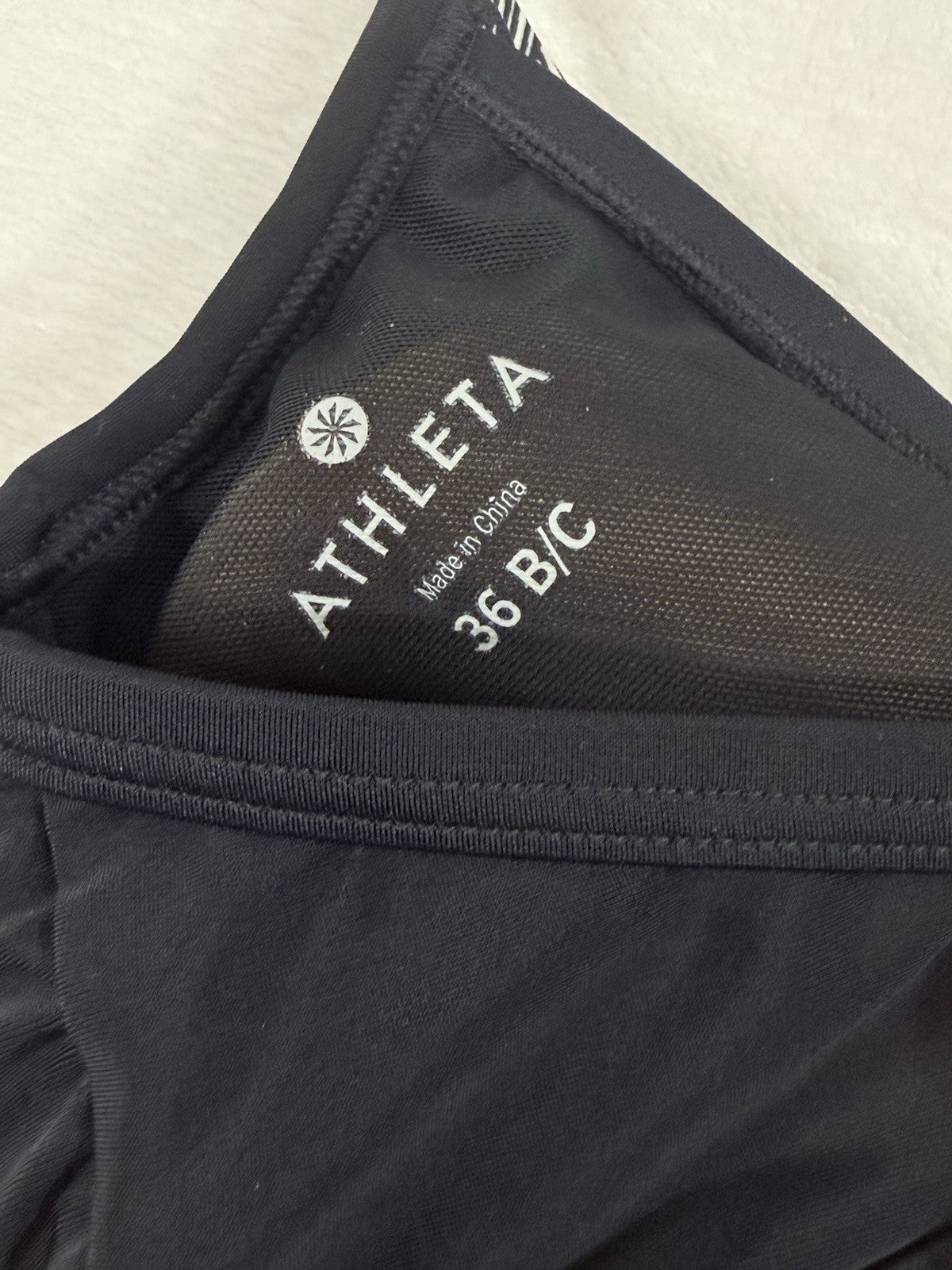 Athleta Swim Tankini Top 36B 36C Black White Swimsuit Scrunch Sides Laguna