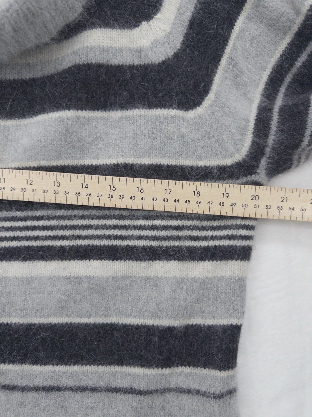 Rafaella XL Gray Striped Angora Lambswool  Cowl Neck Sweater Pullover Womens