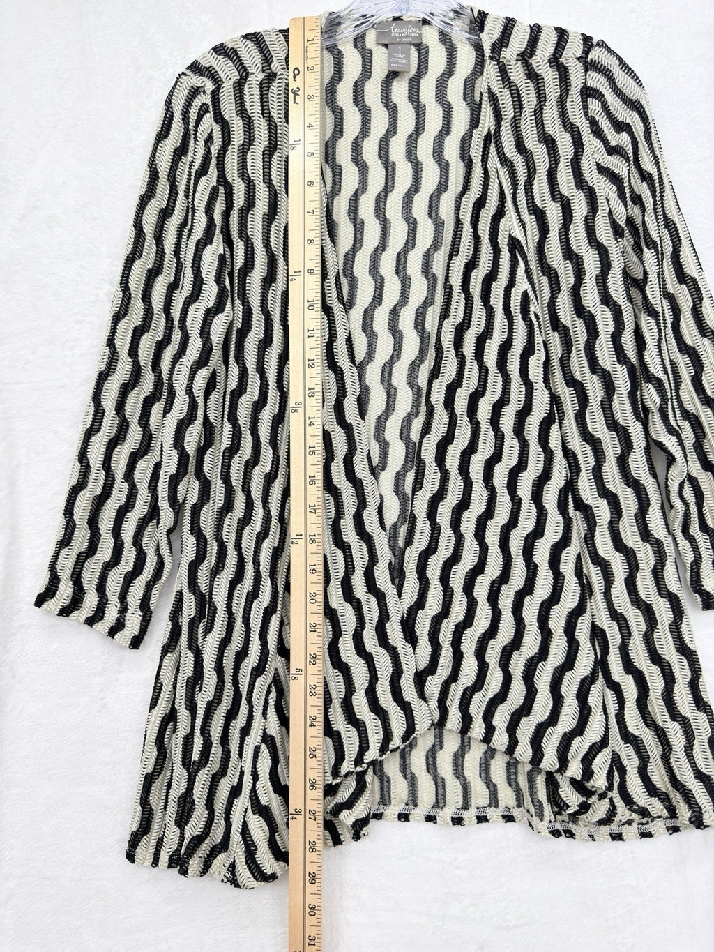 Chicos Travelers Size 1 Cardigan Sweater Medium Open Knit 3/4 Sleeve Womens