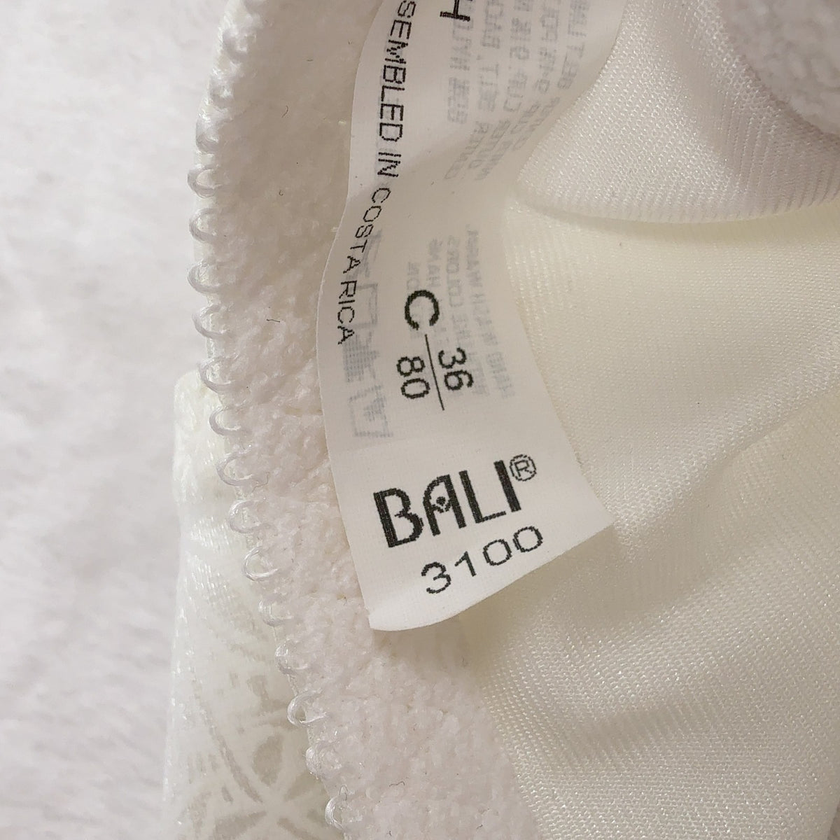Bali Bra 36C Smooth Compliments Underwire Womens White Full Support 3100 New NWT