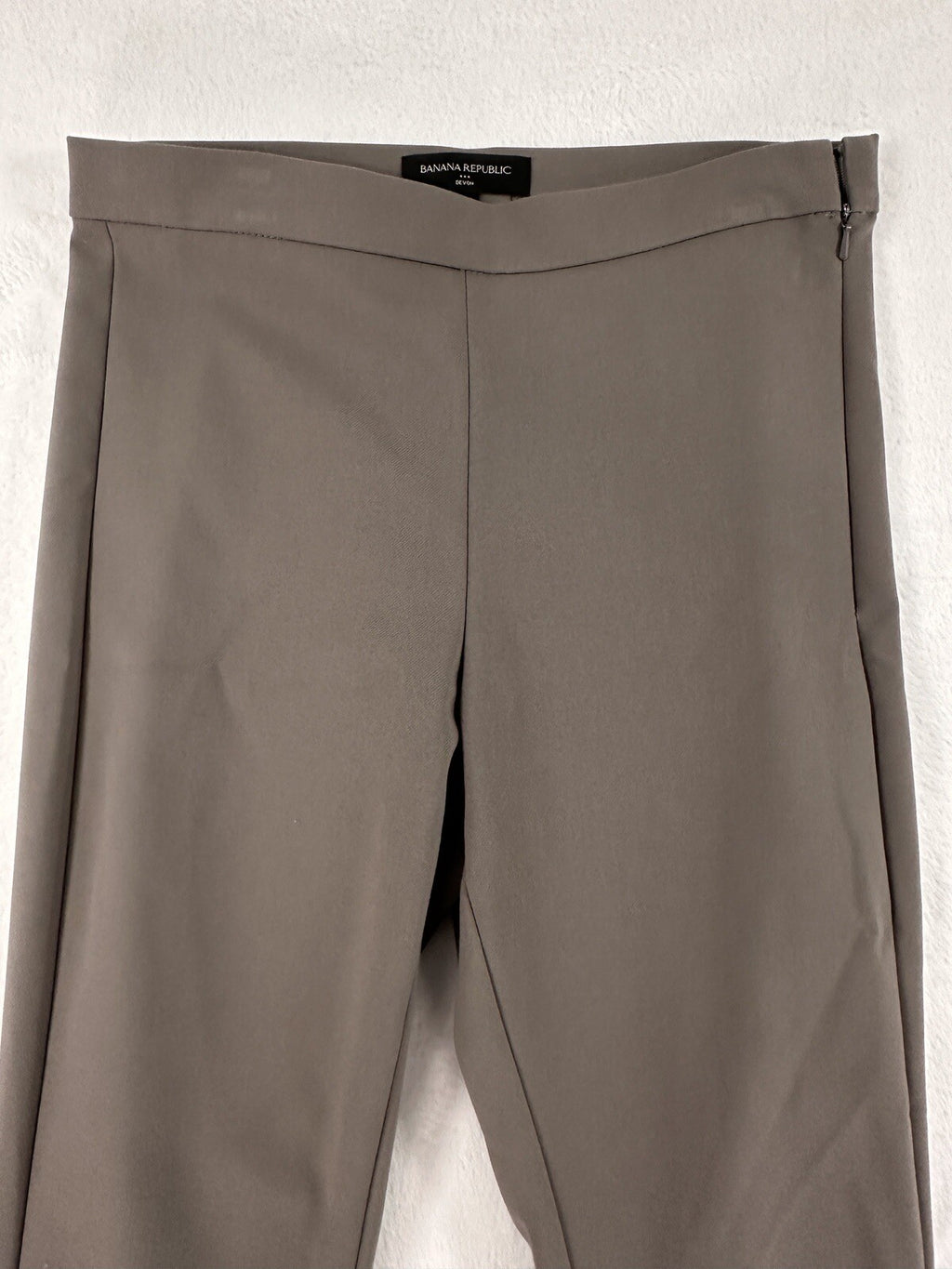 Banana Republic Devon Pants Size 4 Gray Beige Ankle Womens