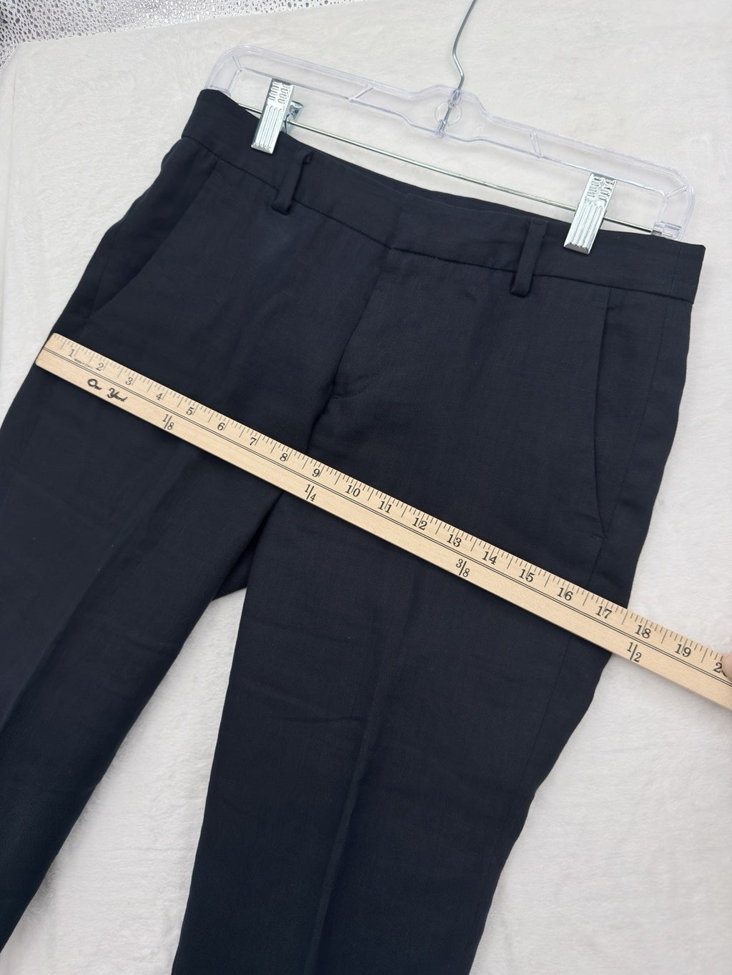 Uniqlo 100% Linen Pants Womens 2 Cropped Navy Blue Tapered Mid Rise Minimalist