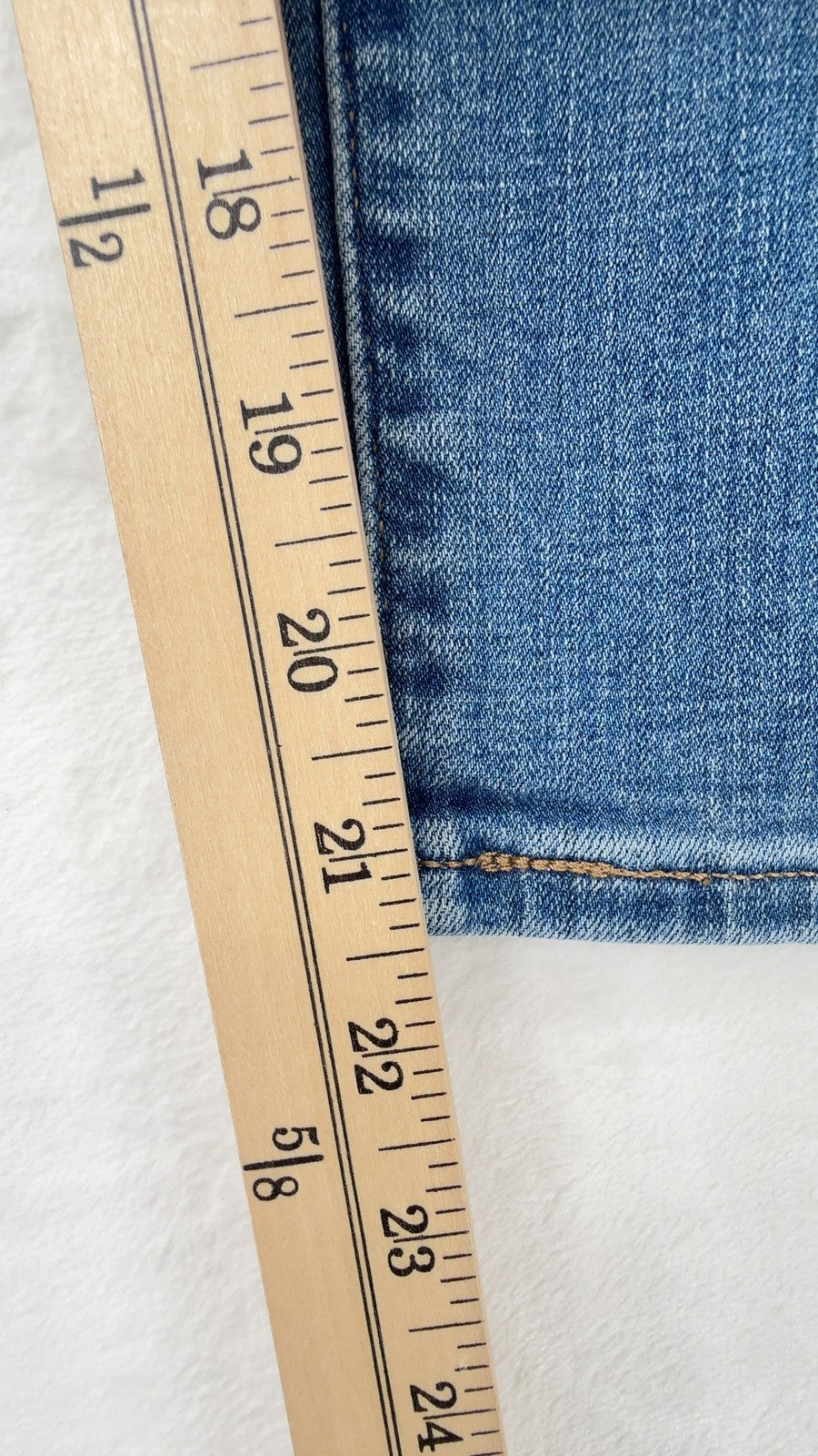Levi's 311 Shaping Skinny Capri Jeans 27 Womens Light Blue Levis