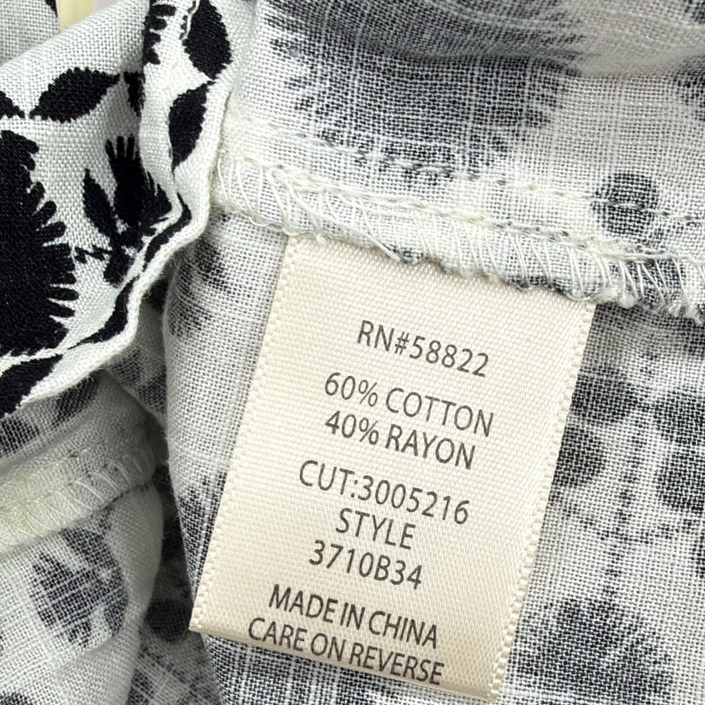 Max Studio London Top XS Flutter Sleeve White Black Floral Embroidered New NWT
