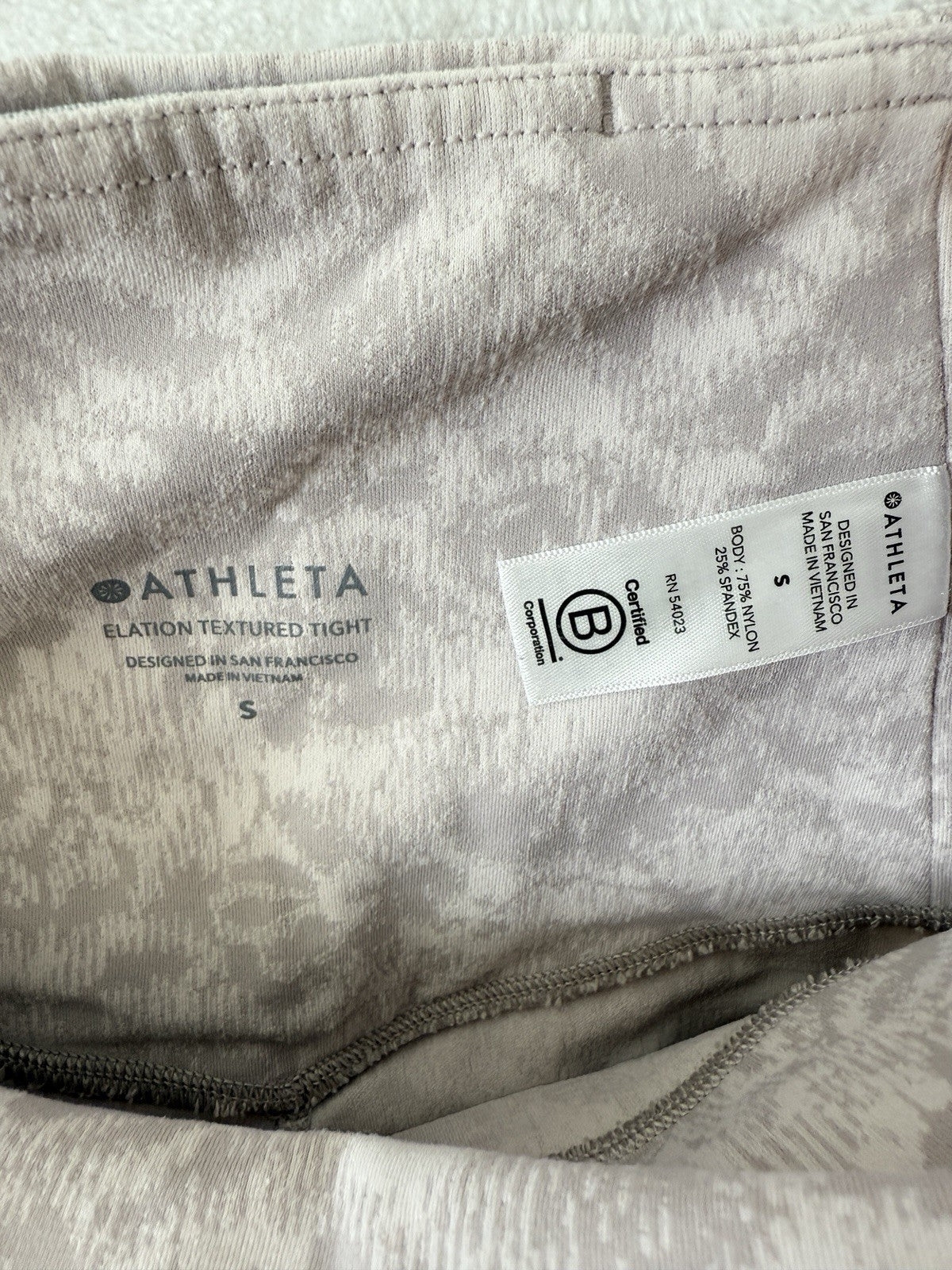 Athleta Elation Textured Tight Small Pink Floral Womens Workout Stretch