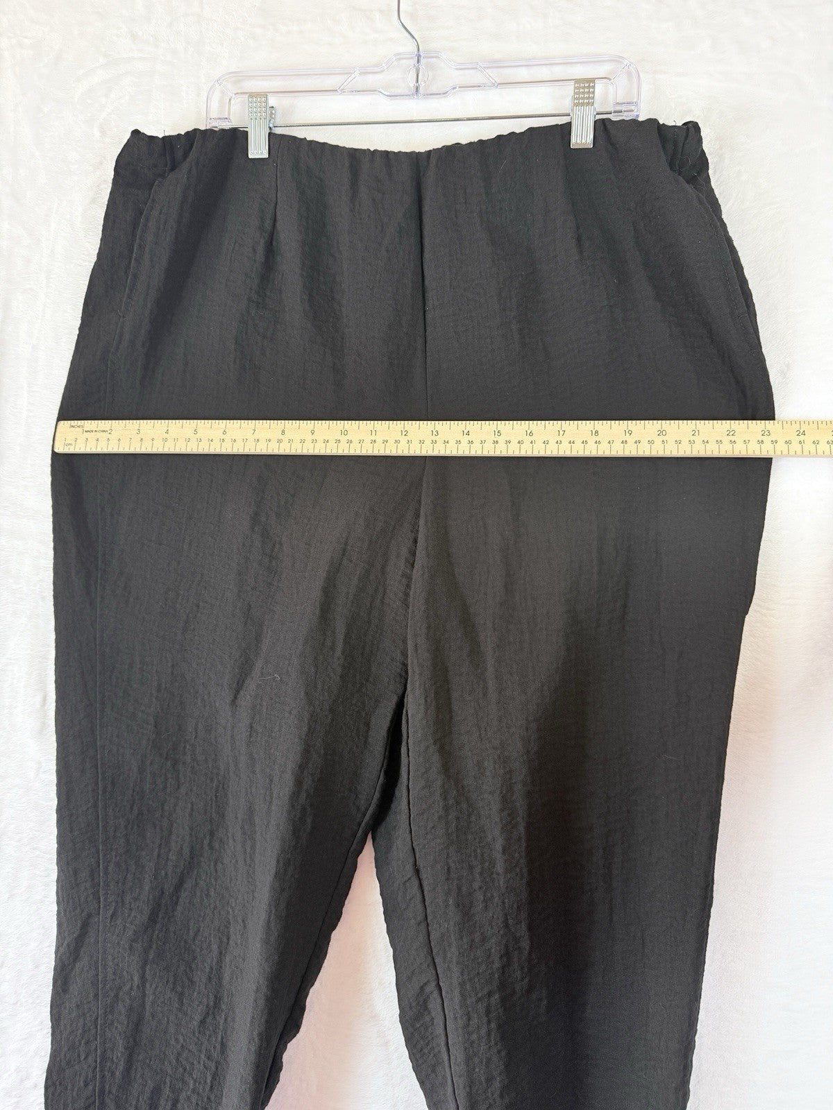 Habitat Clothes To Live In XL Cropped Pants Black Artsy Art To Wear Womens