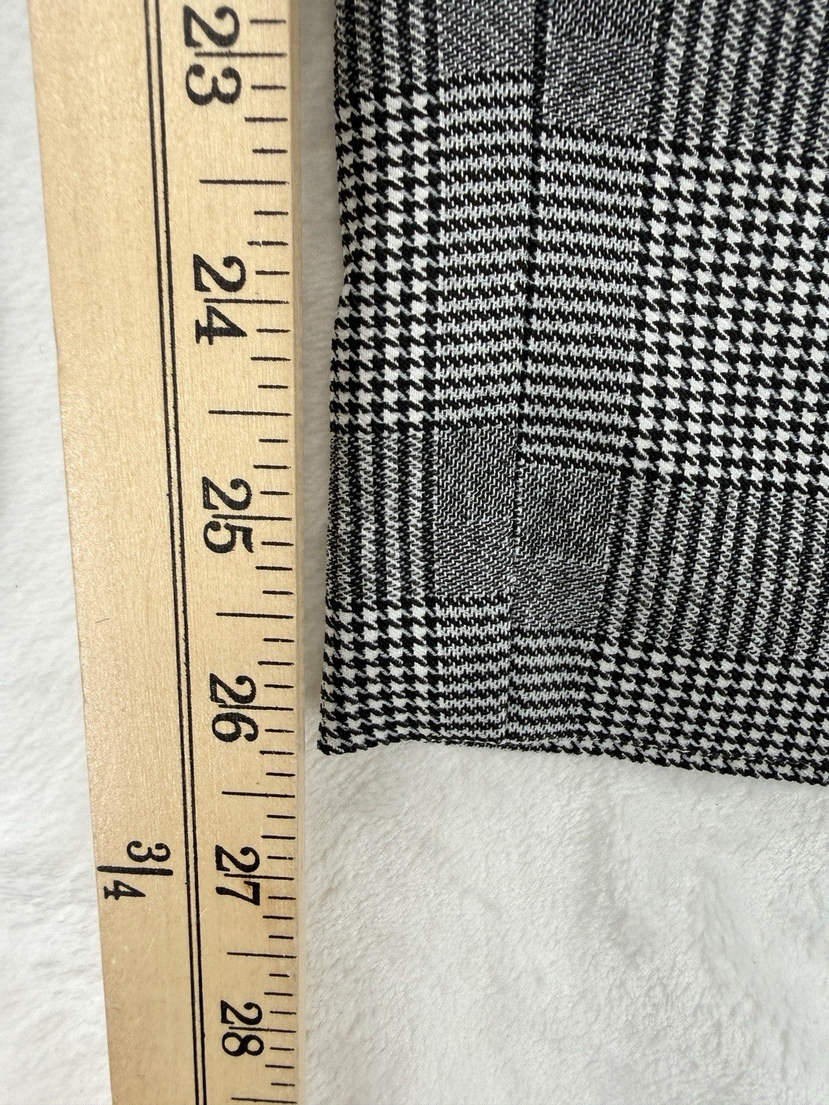 Liz Claiborne Laura Pants 6 Pull On Black White Plaid
