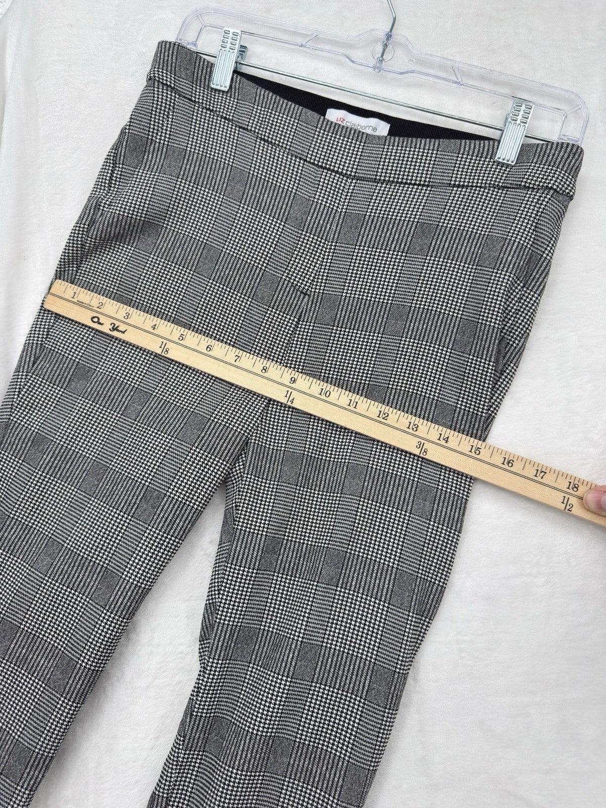 Liz Claiborne Laura Pants 6 Pull On Black White Plaid