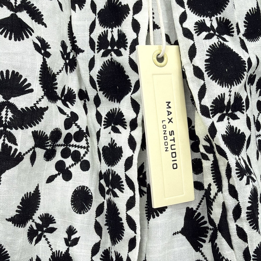 Max Studio London Top XS Flutter Sleeve White Black Floral Embroidered New NWT