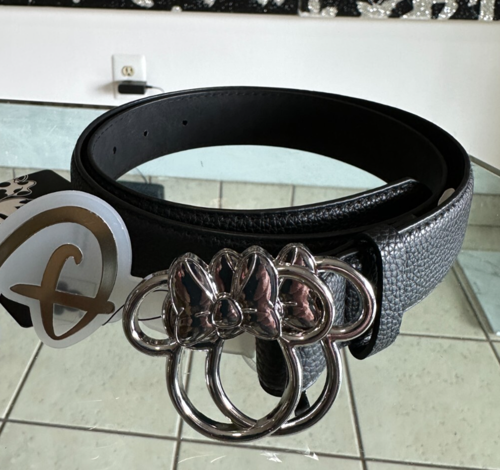 Minnie Mouse Belt Women’s Medium Black Pebbled Silver Buckle Walt Disney NEW