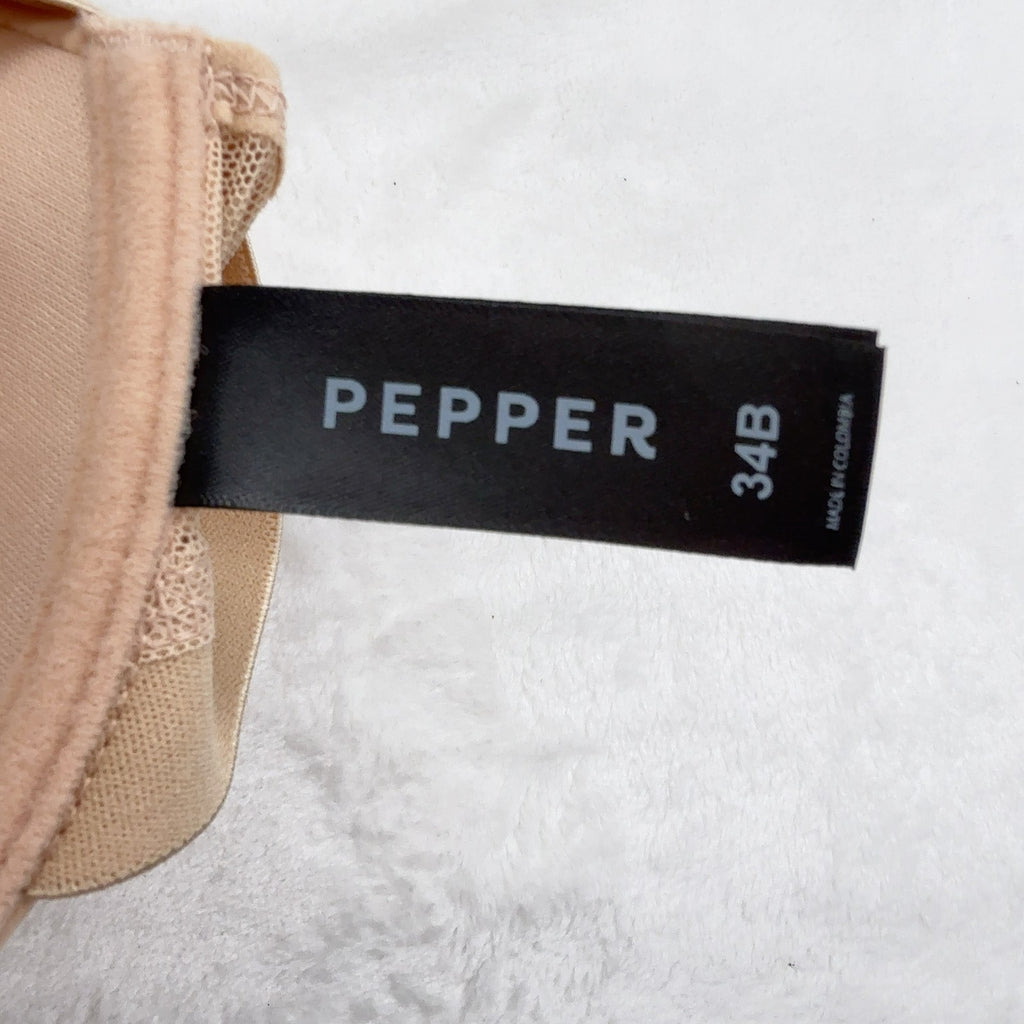 Pepper Ultimated Racerback T-Shirt Bra 34B Womens Buff front closure New NWT