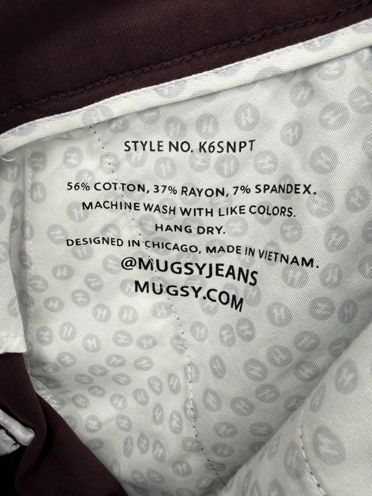 Mugsy Shorts 30 Ports 9” Maroon Chino Mens