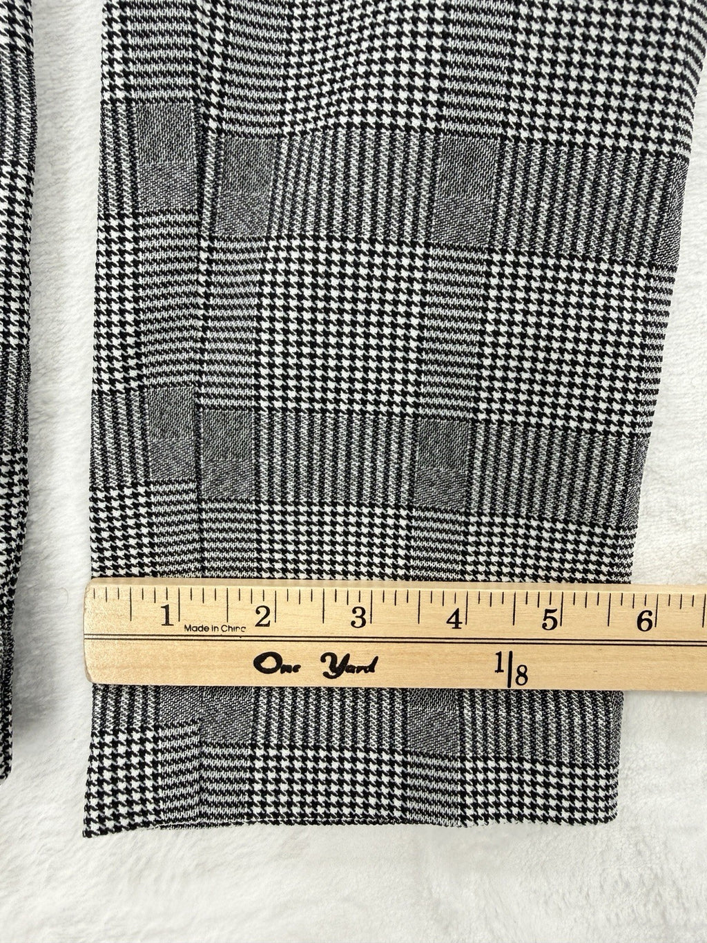 Liz Claiborne Laura Pants 6 Pull On Black White Plaid