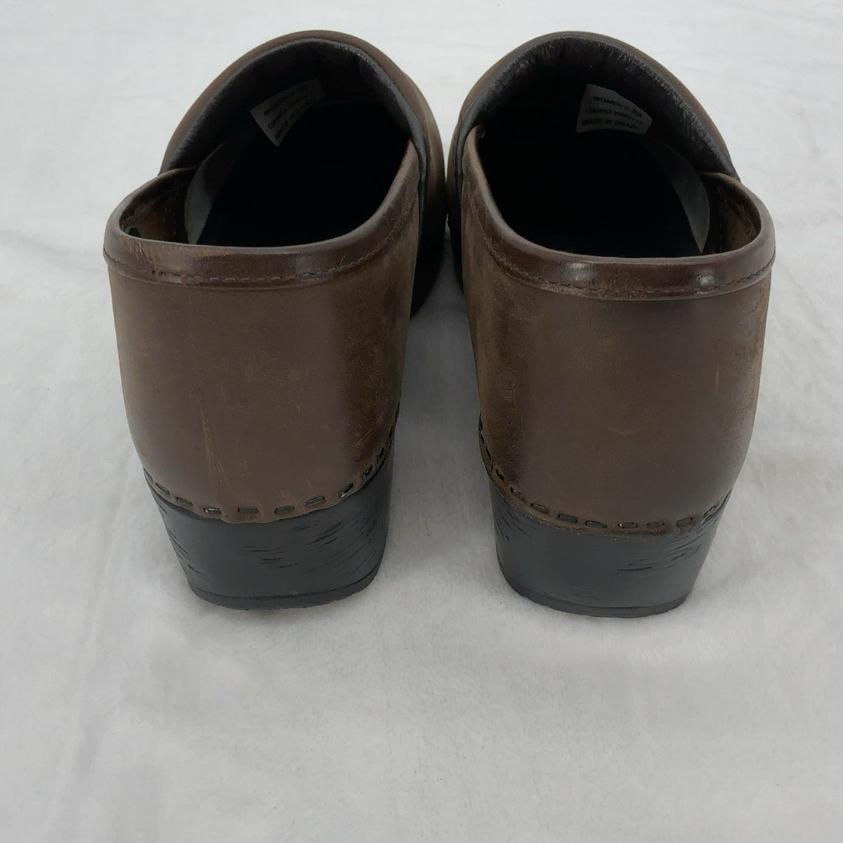 LL Bean Professional Comfort Clogs 39 Brown Oiled Leather Slip On Shoes Womens
