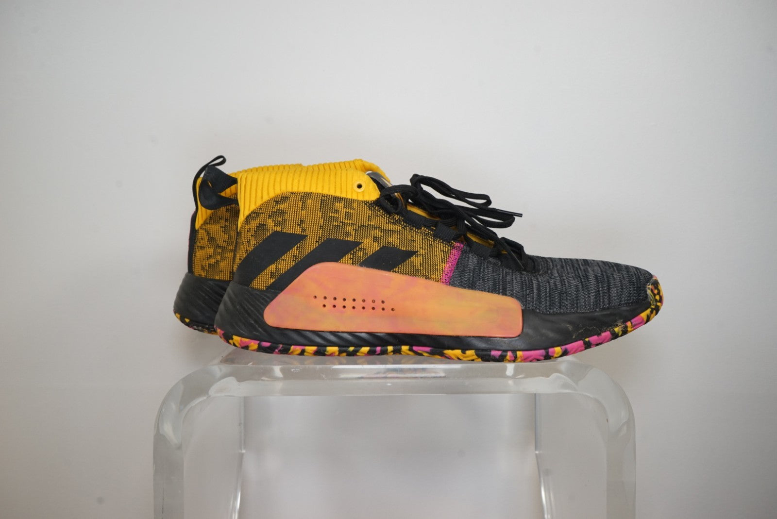 Adidas Dame 5 Core Black Shock Pink Asia Tour Sneakers EF9367 Men's Size 13