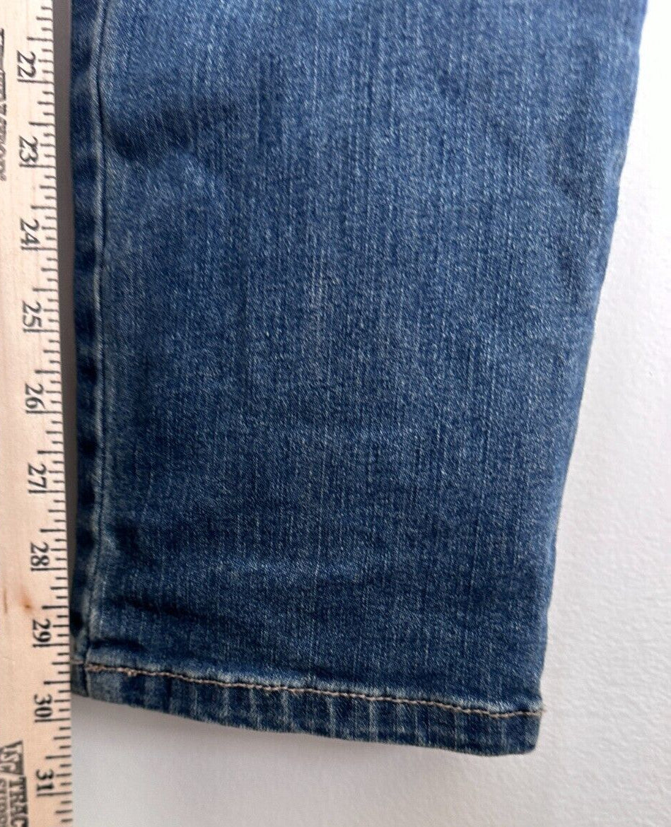 Liz Claiborne Jeans 8 Embroidered Flowers Medium Wash Blue Womens