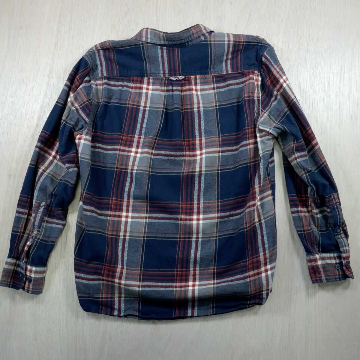 Eddie Bauer Flannel Shirt XL Navy plaid 100% cotton chest pocket button front