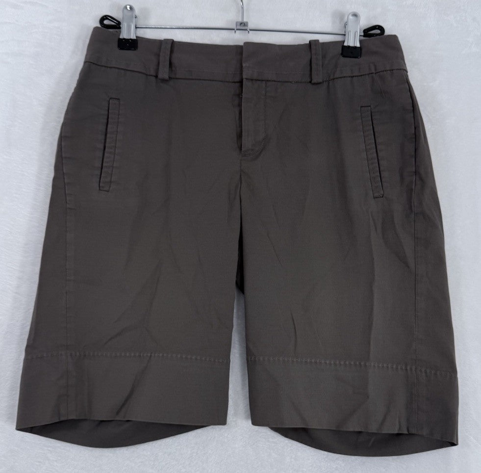 Banana Republic Martin Fit Shorts Size 4 Womens Brown 9” Inseam Cotton Blend