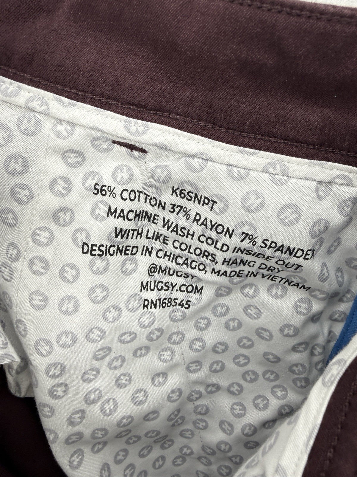 Mugsy Shorts 32 Ports 9” Maroon Chino Mens