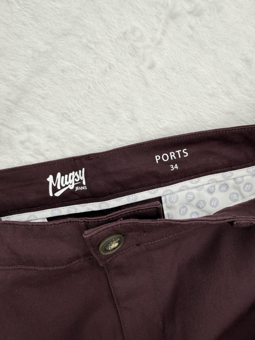 Mugsy Shorts 34 Ports 9” Maroon Chino Mens