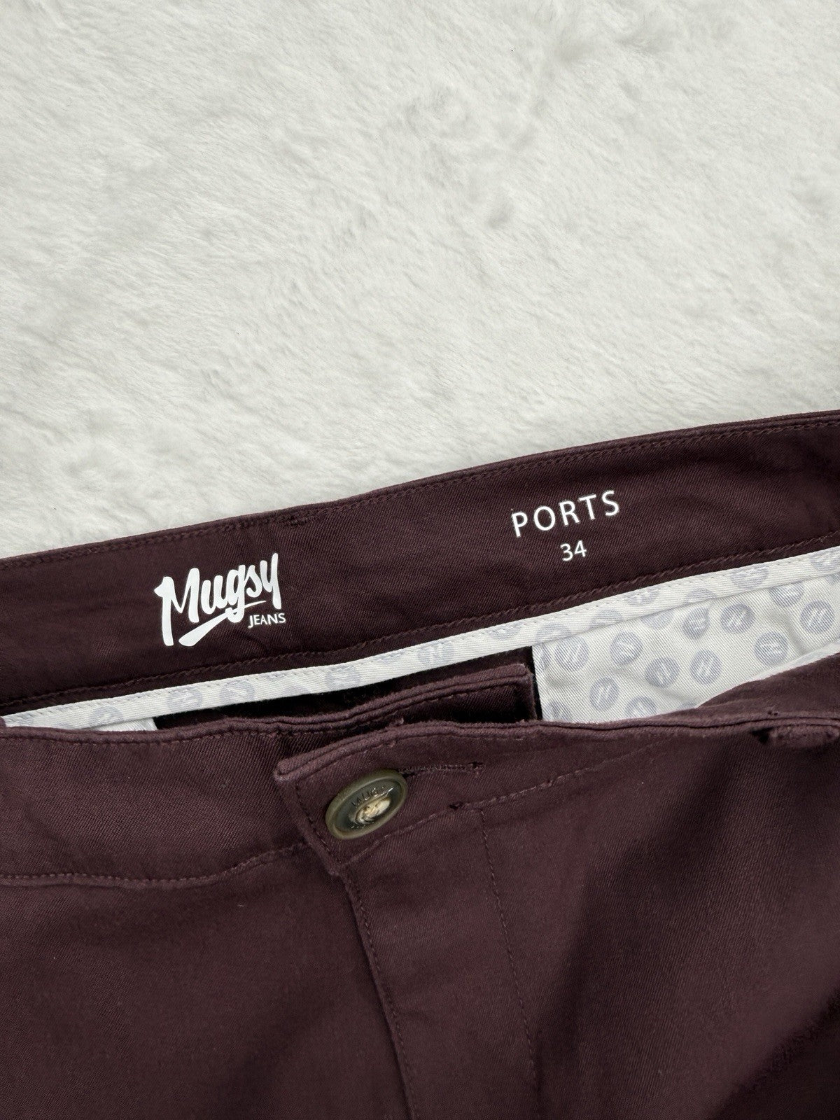 Mugsy Shorts 34 Ports 9” Maroon Chino Mens