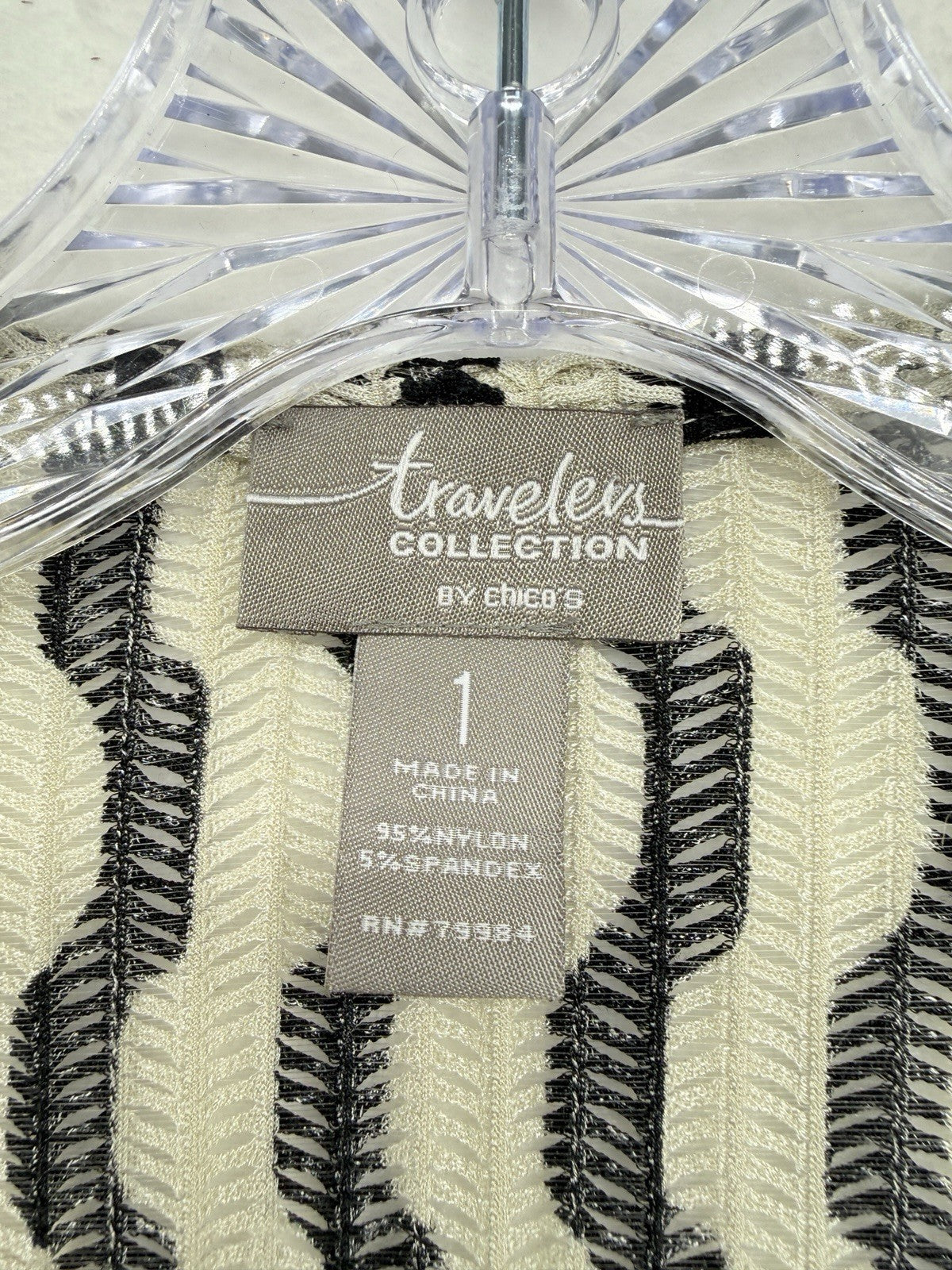 Chicos Travelers Size 1 Cardigan Sweater Medium Open Knit 3/4 Sleeve Womens