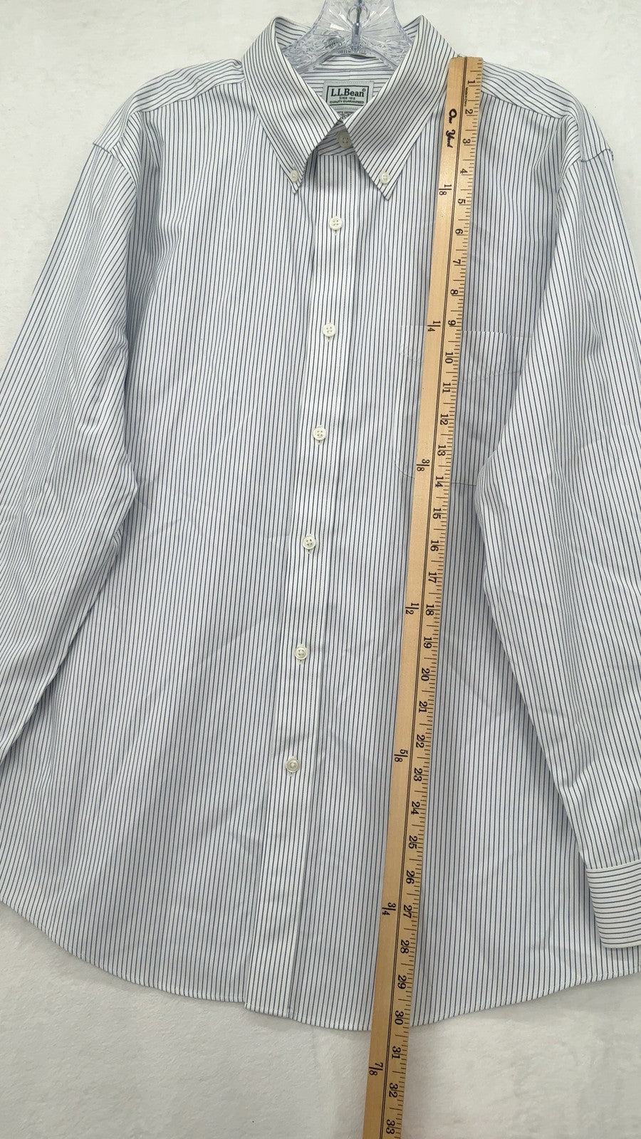 L.L.Bean Slightly Fitted Dress Shirt 16.5 33 Mens Long Sleeve White Blue striped
