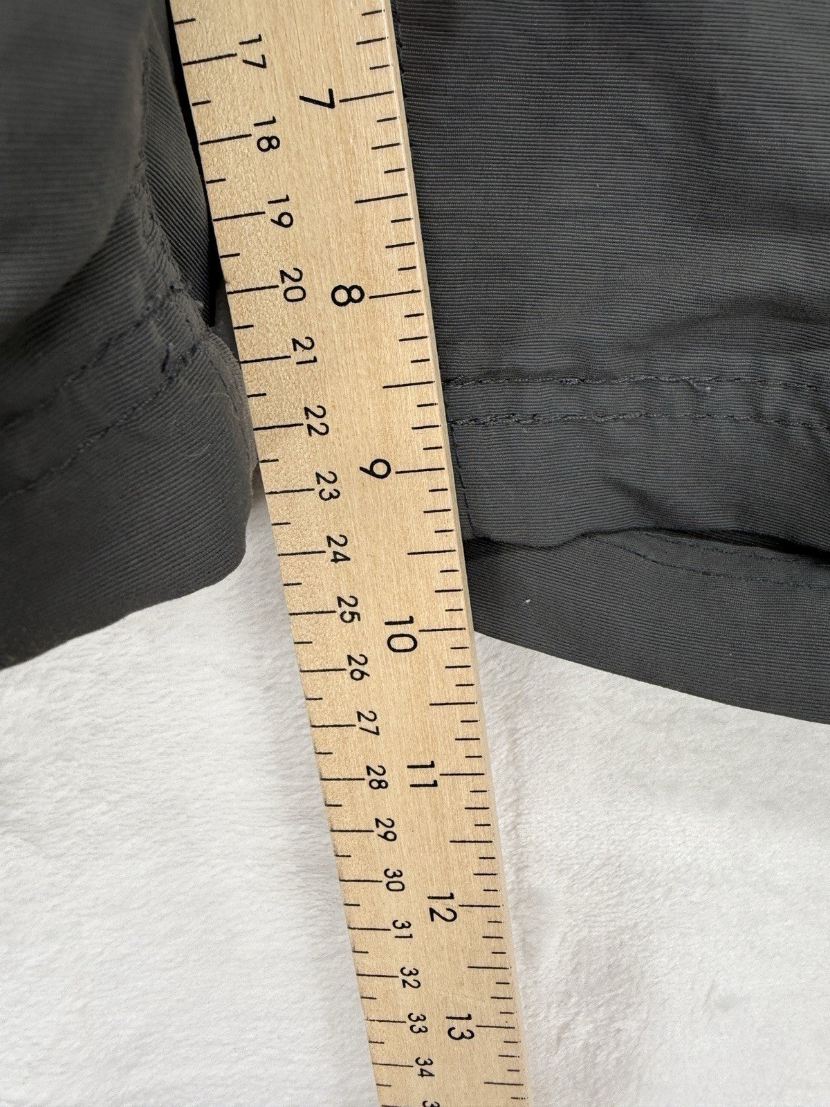 Wrangler Authentics Cargo Shorts Mens 46 Gray 9.5” Nylon