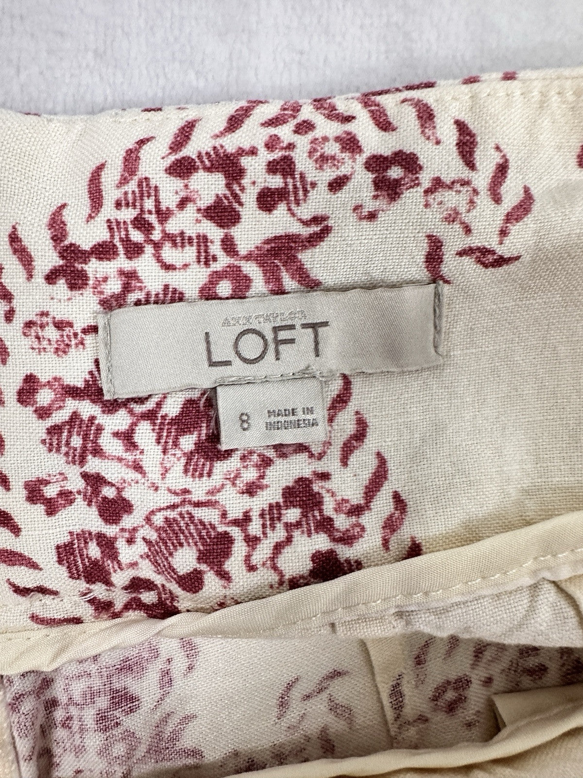 Ann Taylor LOFT Skirt Size 8 Linen Blend Short Boho Print Pockets Ivory Pleated